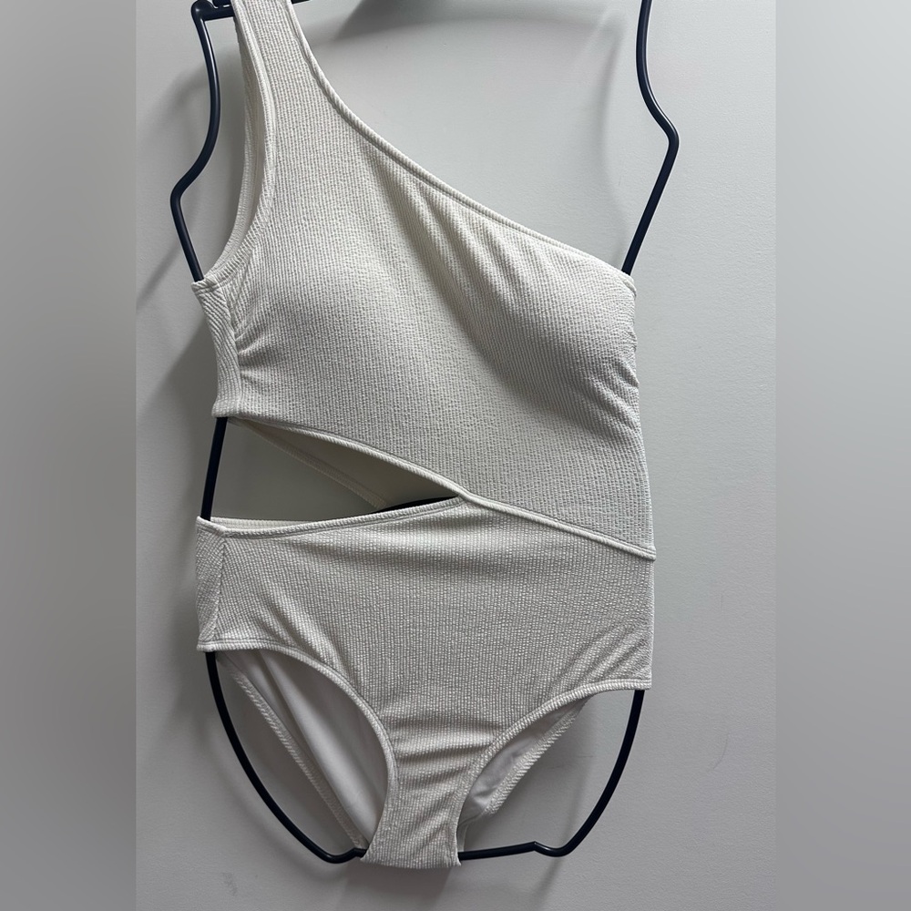 Michael Kors Cream White One-Shoulder Cutout Swimsuit size 12